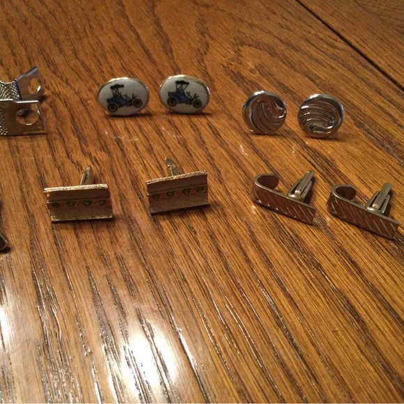 13 pair of Vintage Cuff Links - Picture 3 of 3